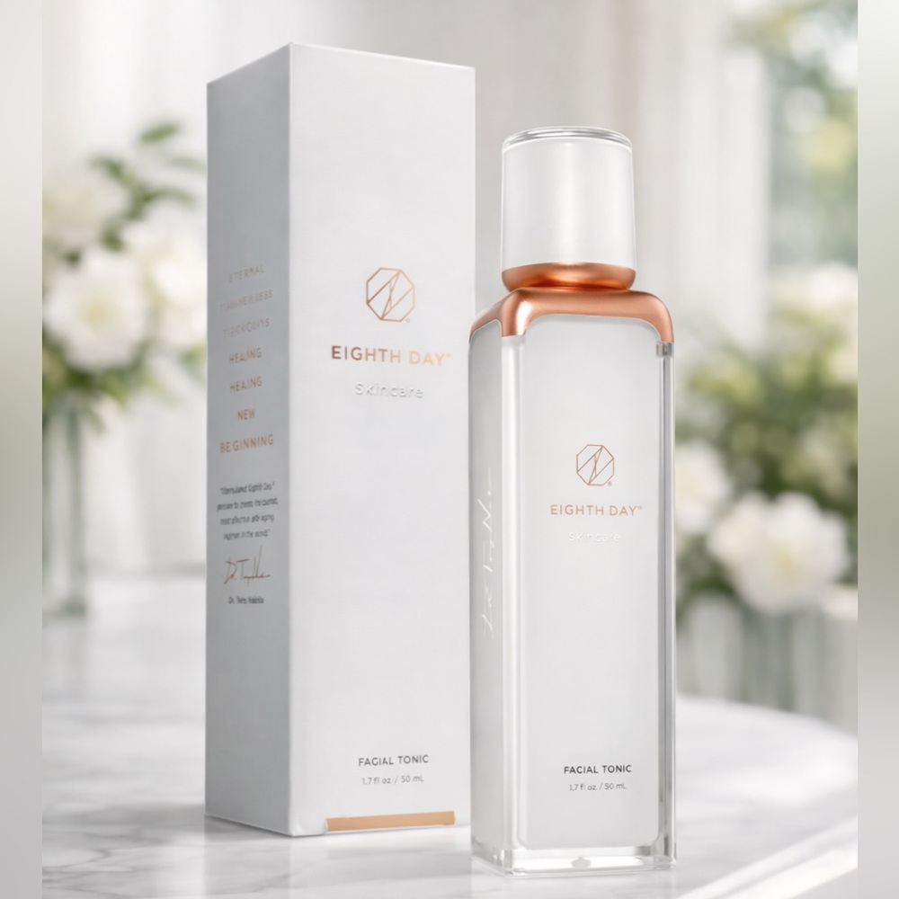 Eighth Day Skincare Facial Tonic 1.7 oz 50mL Full Size Toner New In Box